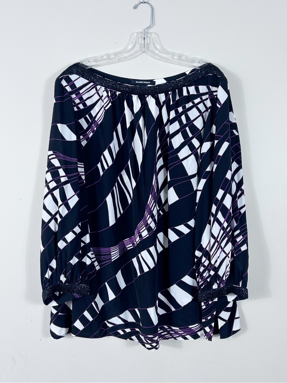 Ellen Tracy Women's size 22 Blouse Black Multi Silk Beaded Neckline Top Plus